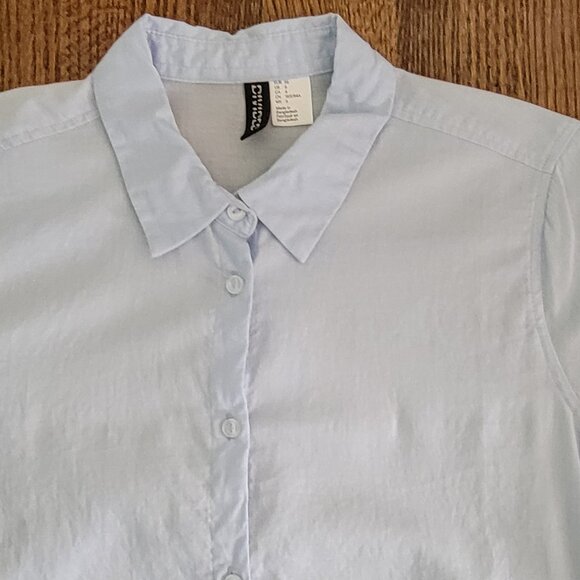 H&M Divided Button Down Shirt Blue Longsleeve Lightweight Size 6 - Picture 5 of 9
